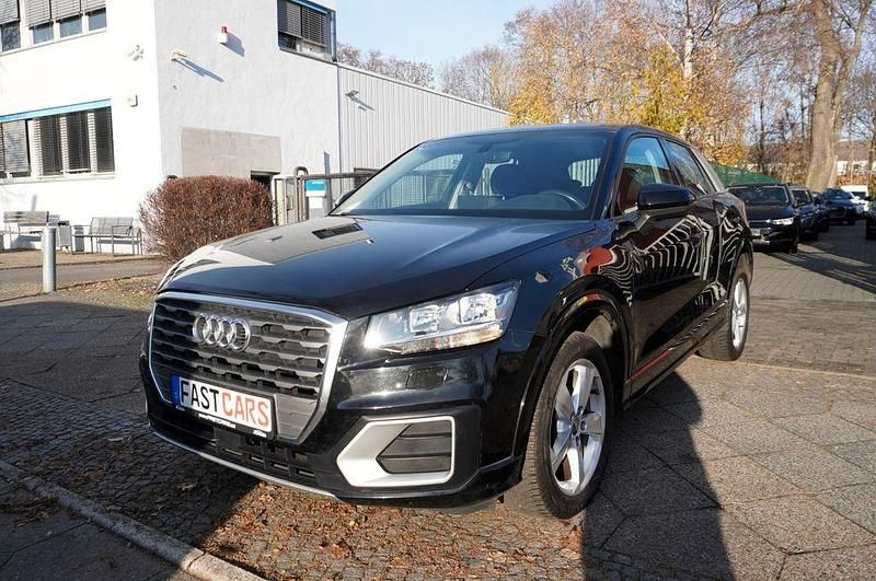 Gebraucht Audi Q2 Sport 116 PS (85 kW) 2020 Schwarz SUV