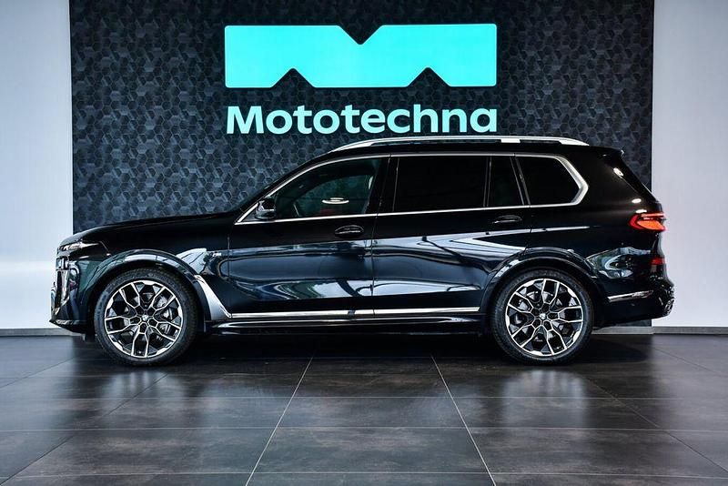 Gebraucht BMW X7 352 PS (258 kW) 2024 Schwarz SUV