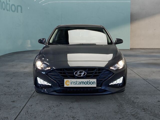 Gebraucht Hyundai i30 Pure 120 PS (88 kW) 2023 Andere farbe