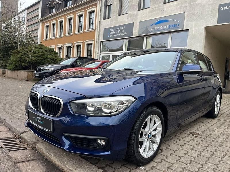 Mediterranblau metallic Gebraucht 2017 BMW 116 Advantage Kleinwagen | 8.850 € (Guter Preis) - Bild 1/4