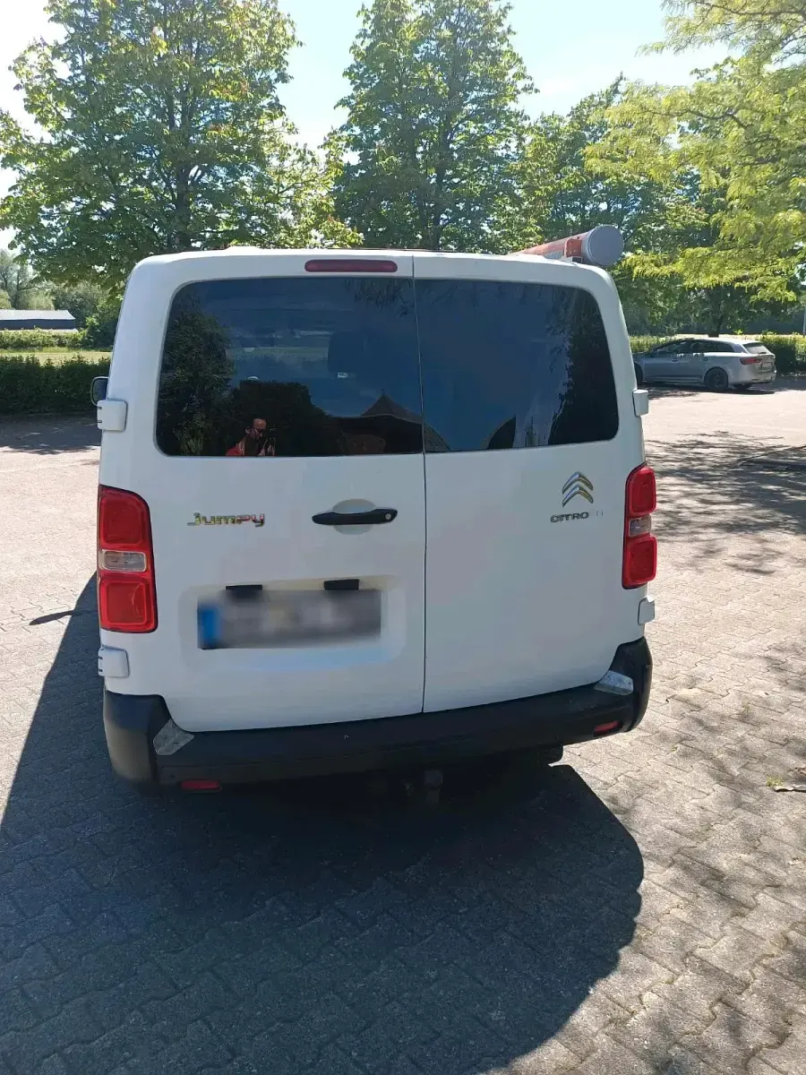 Gebraucht Citroën Jumpy 123 PS (90 kW) 2019 Weiß Van / Kleinbus