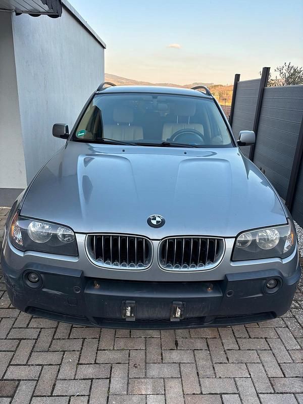 Gebraucht BMW X3 218 PS (160 kW) 2007 Grau SUV