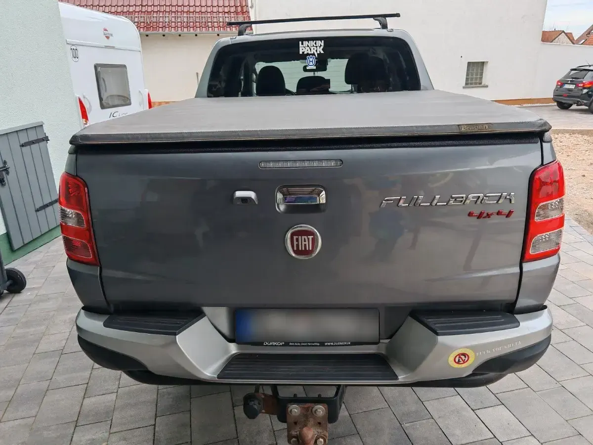 Gebraucht Fiat Fullback 181 PS (133 kW) 2017 Grau Pickup