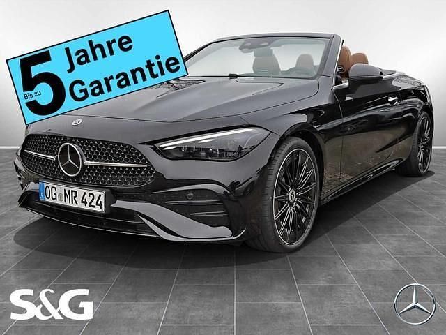 Metalliclack obsidianschwarz Gebraucht 2025 Mercedes CLE200 AMG Cabrio | 69.999 € - Bild 1/4