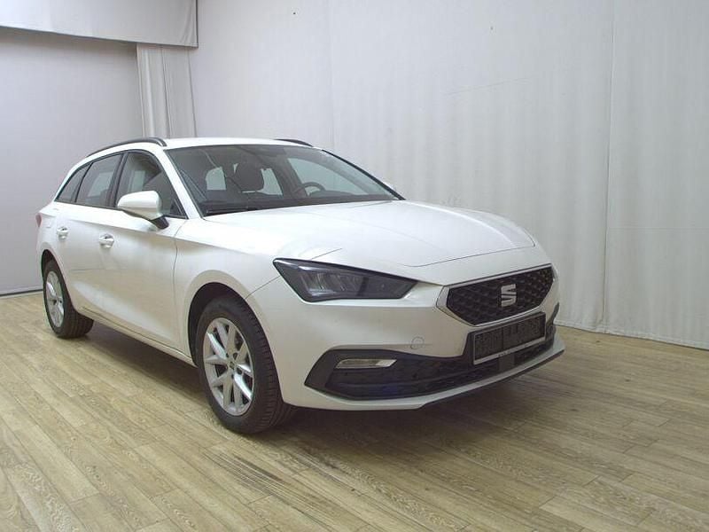 Usado Seat Leon ST Style 150 HP (110 kW) 2022 Branco Carrinha