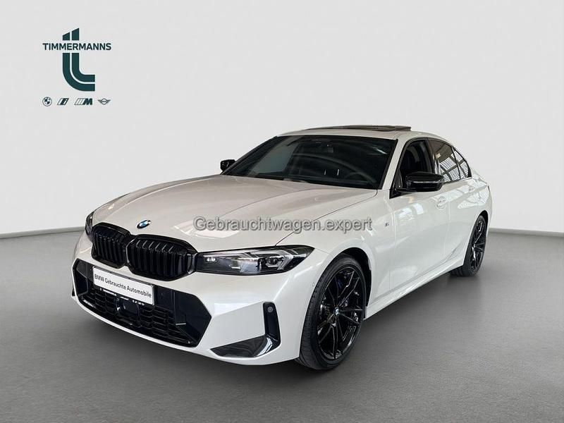Mineralweiß (metallic) Gebraucht 2024 BMW 330 Sport Line Limousine | 49.900 € (Etwas zu teuer) - Bild 1/4