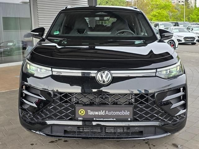 Gebraucht VW Tayron R-line 265 PS (194 kW) 2025 Grenadillschwarz metallic SUV