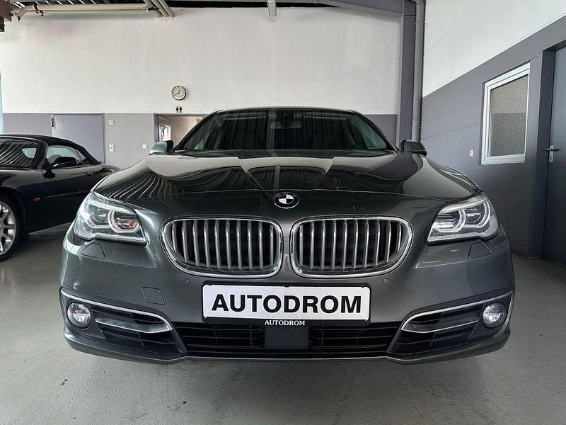Gebraucht BMW 530 Performance 258 PS (189 kW) 2014 Grau Limousine