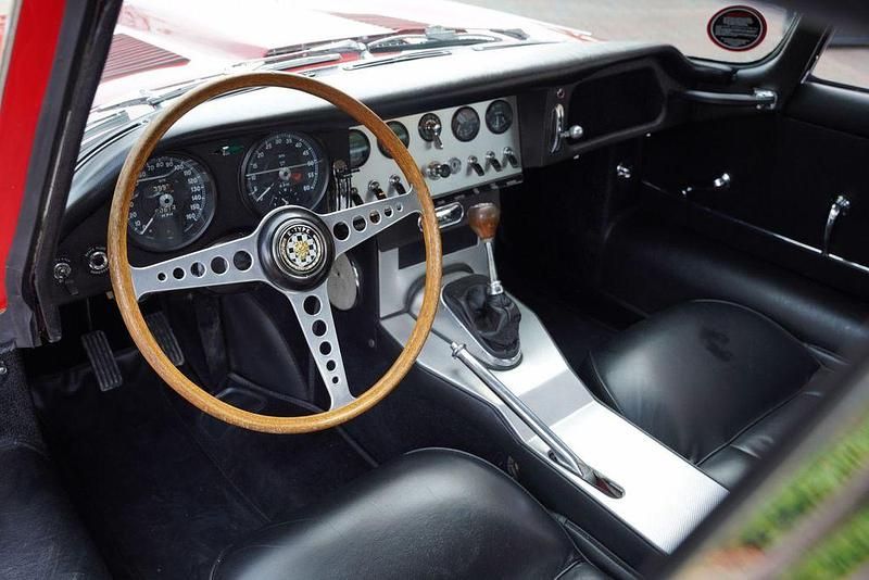 Usata Jaguar E-Type 1963 Rosso Coupé