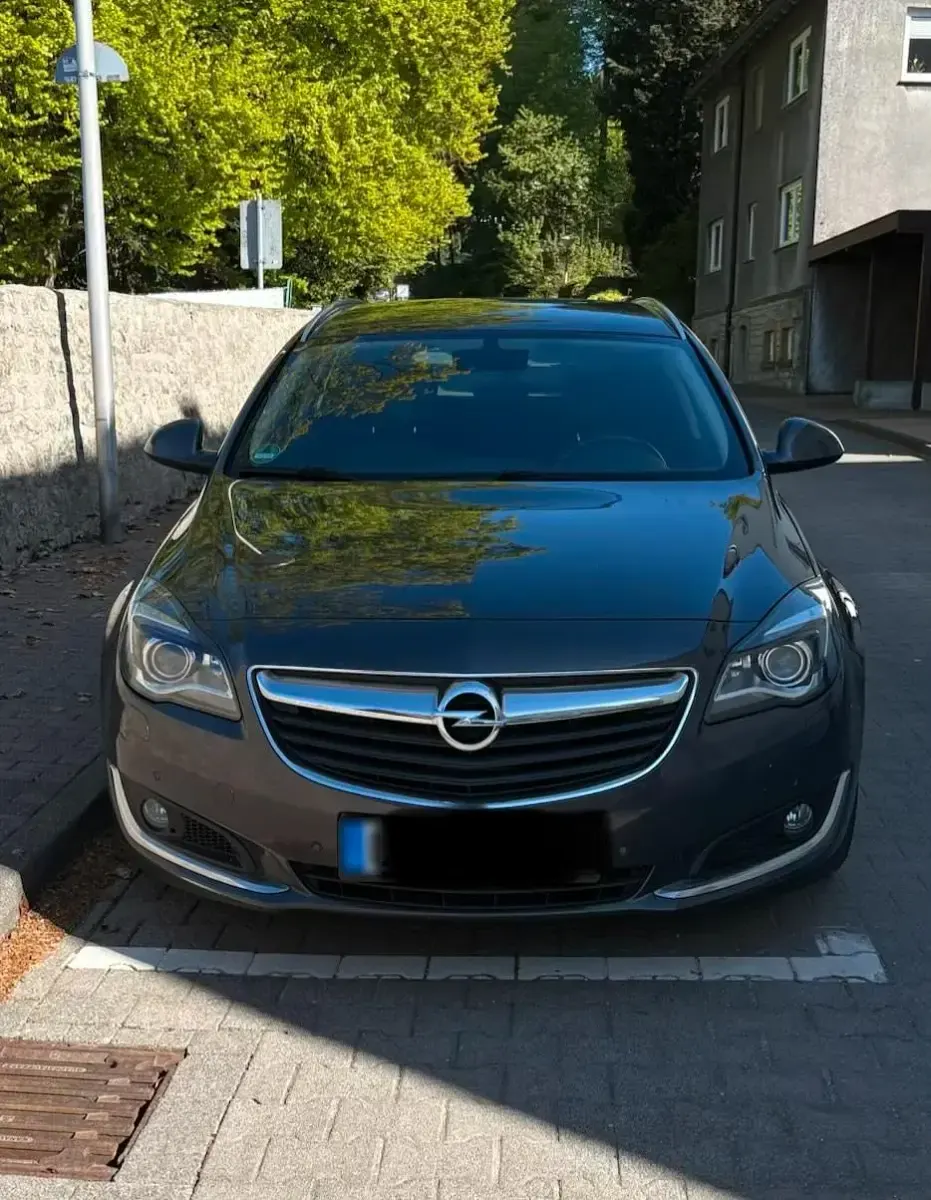 Gebraucht Opel Insignia Sport 195 PS (143 kW) 2015 Braun Kombi