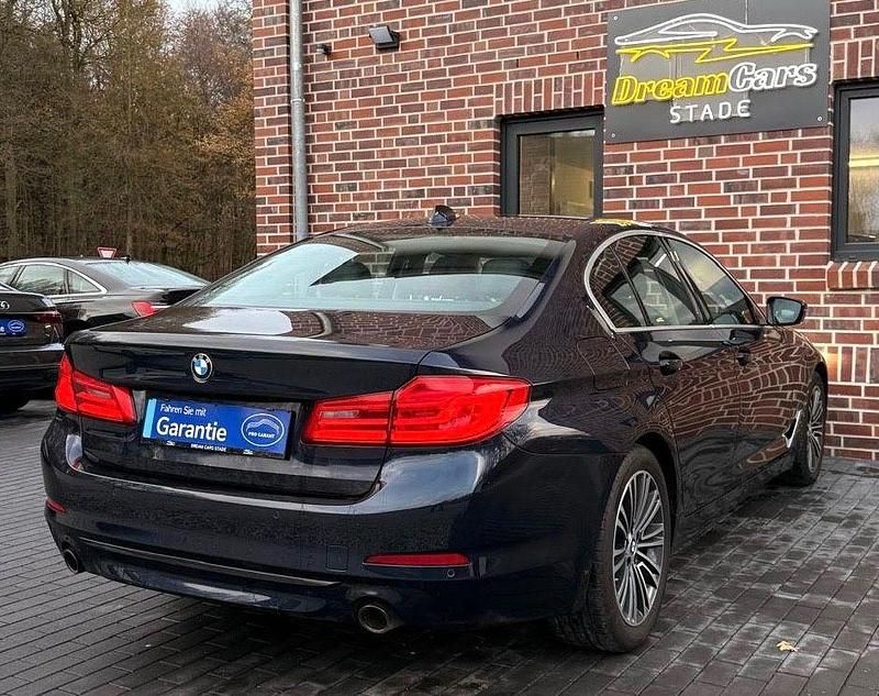 Gebraucht BMW 520 M Sport 190 PS (139 kW) 2020 Blau Limousine