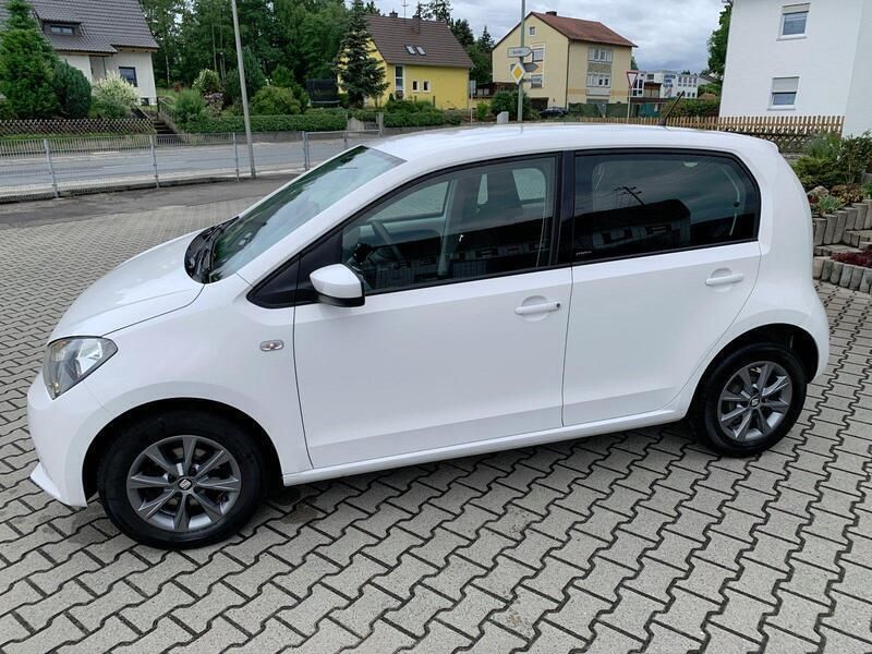 Weiß Gebraucht 2014 Seat Mii I-Tech Kleinwagen | 6.599 € (Fairer Preis) - Bild 1/4