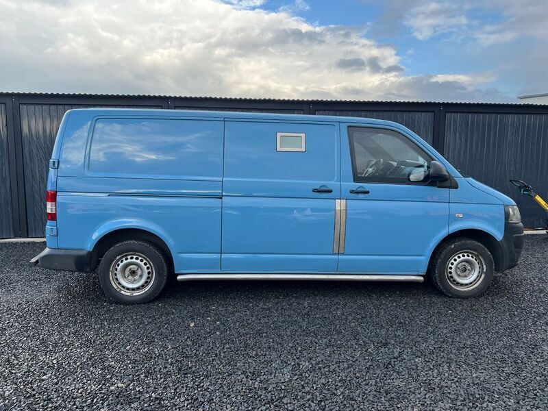 Gebraucht VW T5 140 PS (102 kW) 2014 Blau Van