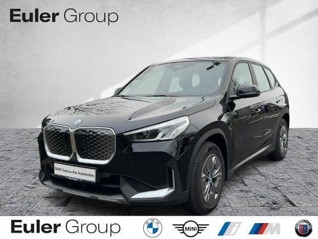 Schwarz ii Gebraucht 2023 BMW iX1 Performance SUV | 34.399 € (Fairer Preis) - Bild 1/4