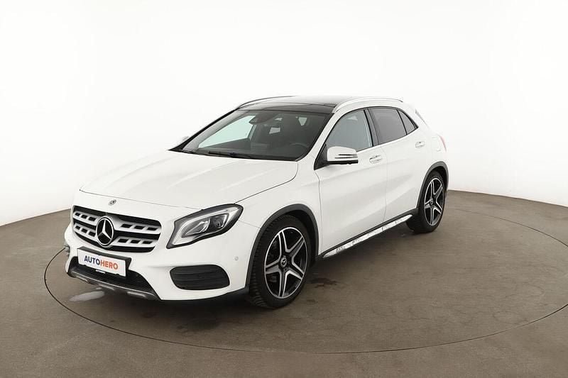 Gebraucht Mercedes GLA220 AMG line 170 PS (125 kW) 2018 SUV