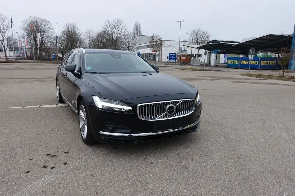Gebraucht Volvo V90 Plus 197 PS (144 kW) 2022 Schwarz Kombi