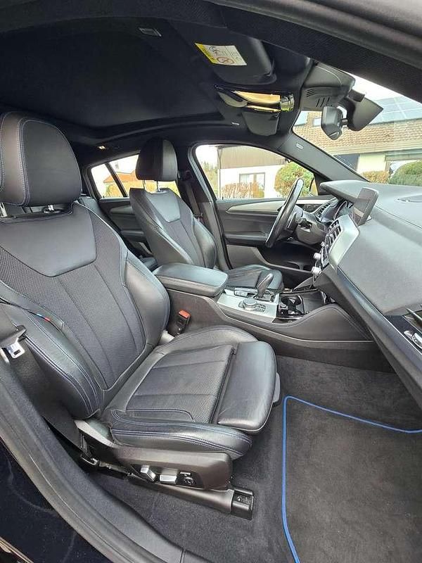 Second-hand BMW X4 326 CP (239 kW) 2019 Negru SUV
