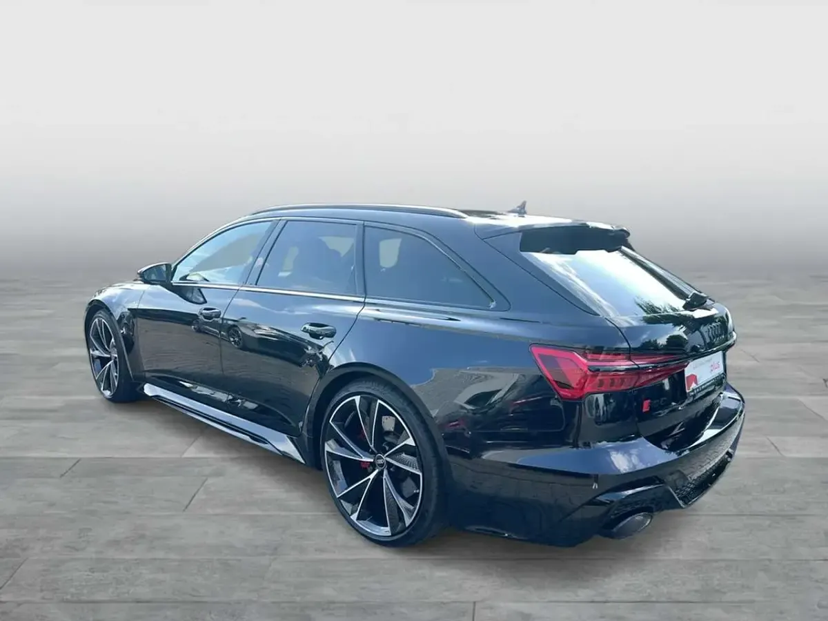 Gebraucht Audi RS6 Ambiente 600 PS (441 kW) 2025 Schwarz Kombi