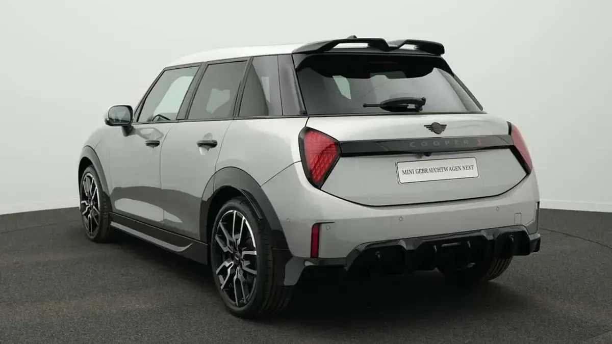 Gebraucht Mini John Cooper Works 204 PS (150 kW) 2025 Grau Kleinwagen