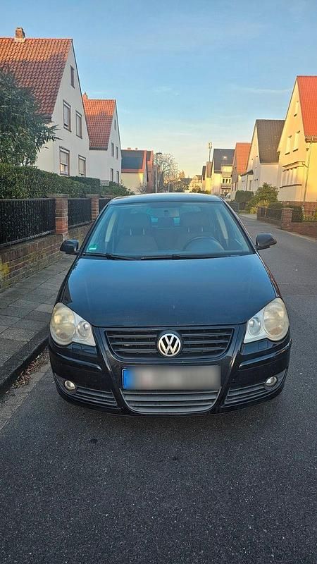 Schwarz Gebraucht 2009 VW Polo Edition Limousine | 4.000 € (Etwas zu teuer) - Bild 1/4