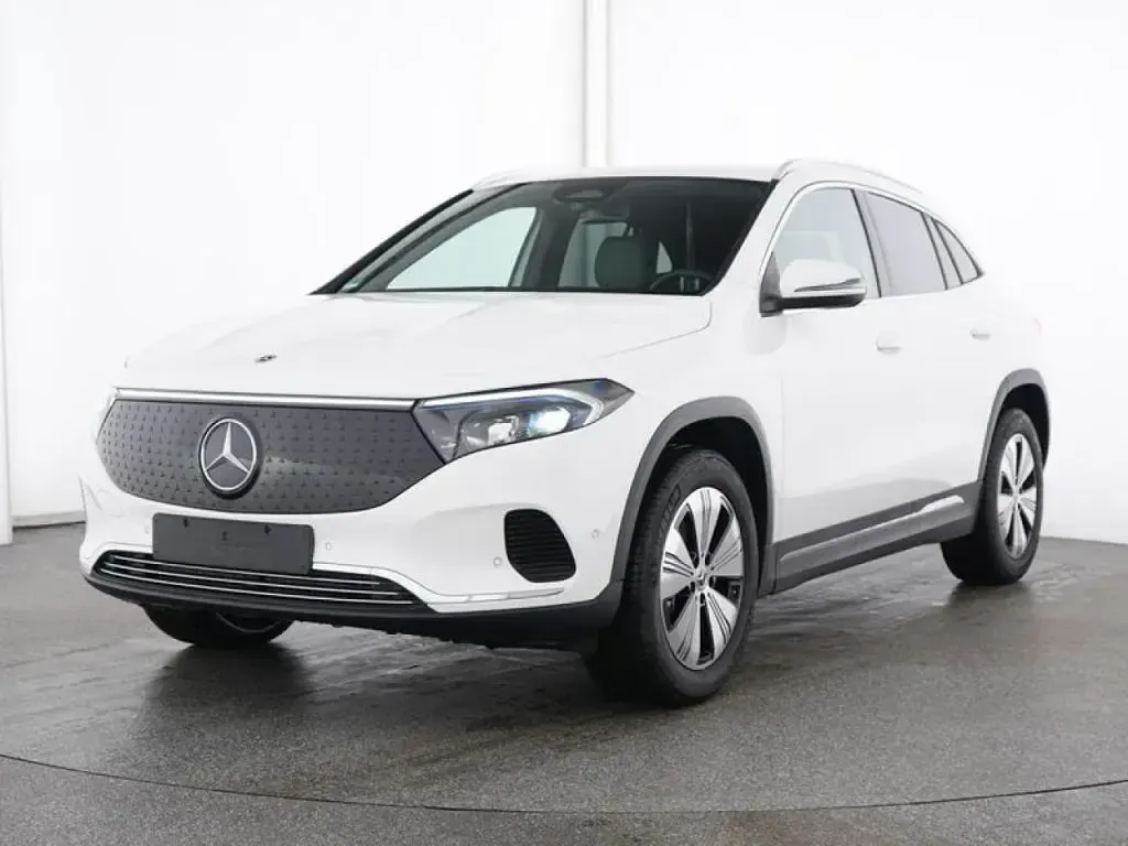 Gebraucht Mercedes EQA250 139 kW (190 PS) 2025 Polarweiß SUV