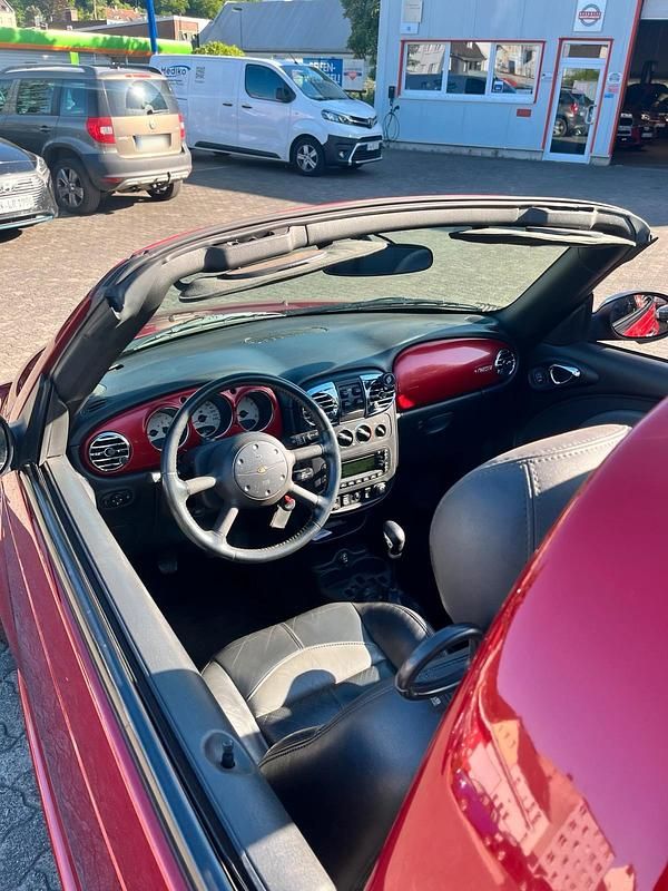Gebraucht Chrysler PT Cruiser 143 PS (105 kW) 2004 Rot Cabrio