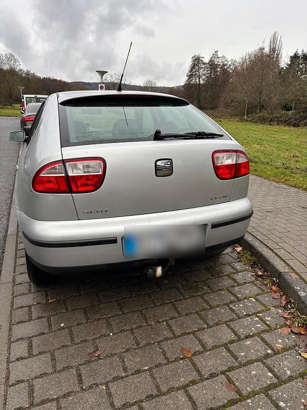 Gebraucht Seat Leon 2001 Silber Kleinwagen