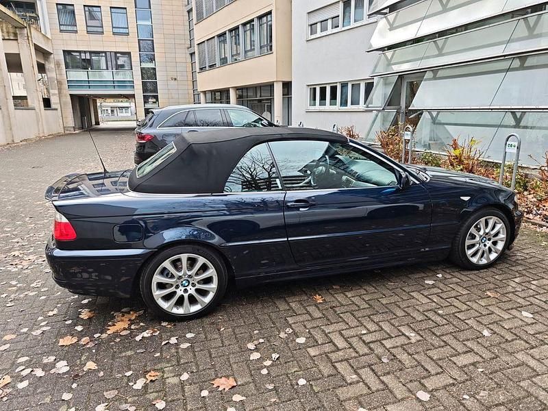 Gebraucht BMW 320 Cabriolet Exclusive 170 PS (125 kW) 2006 Blau Cabrio
