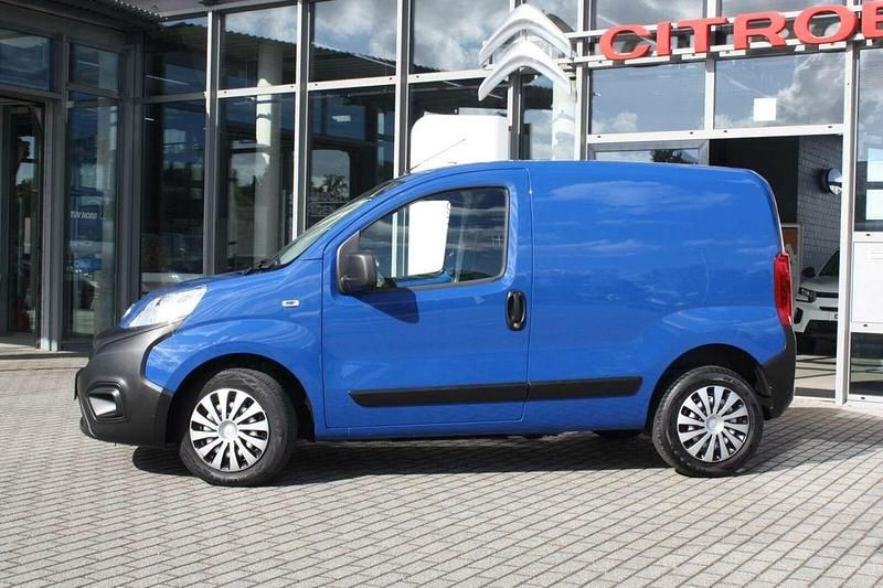 Gebraucht Fiat Fiorino 80 PS (58 kW) 2021 Colore esterno blau Van / Kleinbus