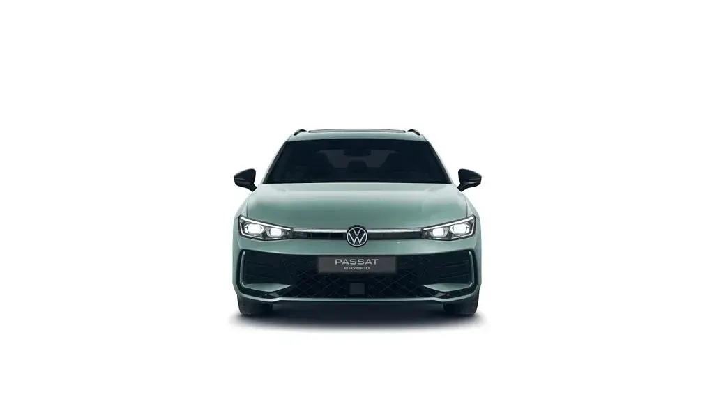 Gebraucht VW Passat R-line 272 PS (200 kW) 2025 Maripositgrün metallic Kombi