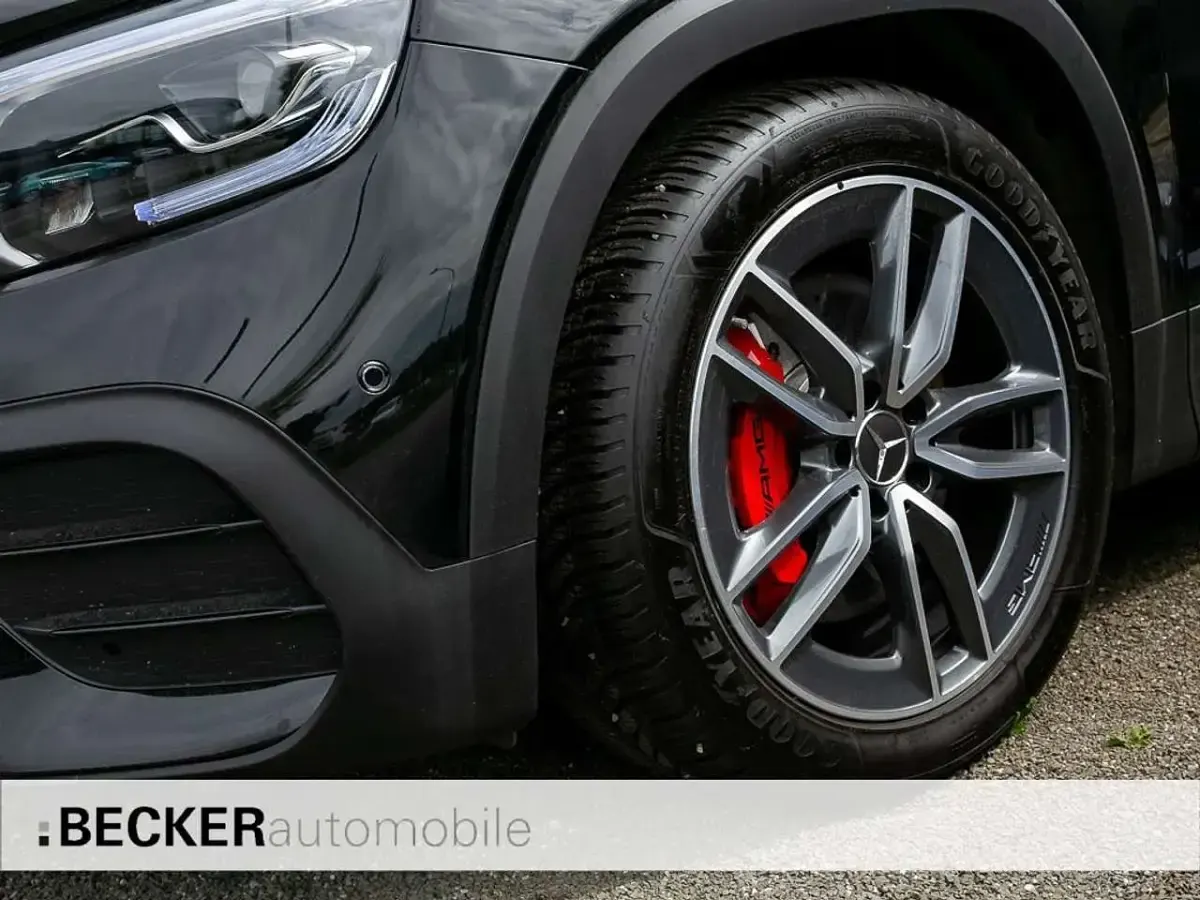 Gebraucht Mercedes GLB35 AMG 306 PS (225 kW) 2022 Schwarz SUV