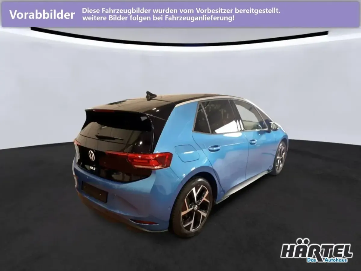Gebraucht VW ID.3 Pro 150 kW (204 PS) 2024 Costa azul (blue), metallic Kleinwagen