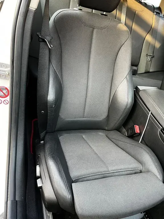Gebraucht BMW 330 M Sport 258 PS (189 kW) 2020 Weiß Kombi