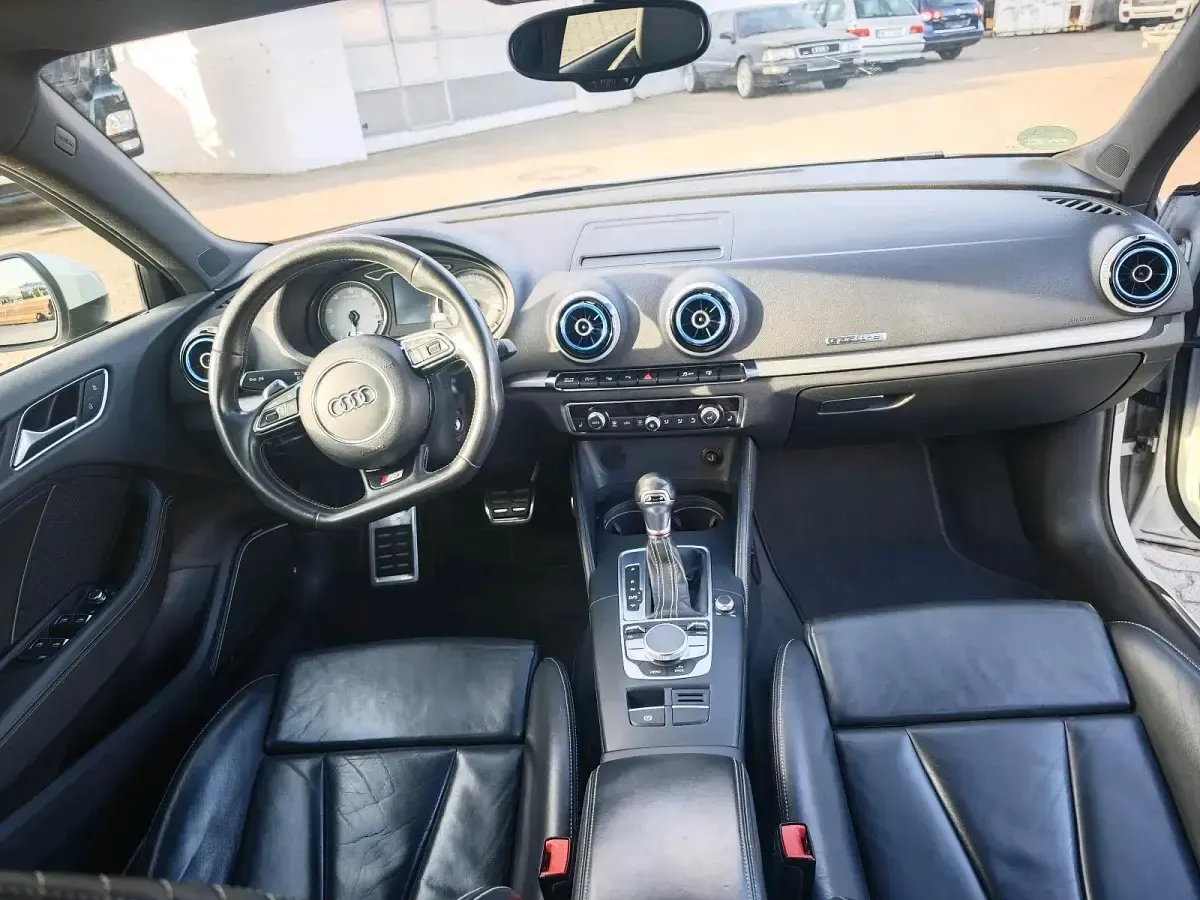 Gebraucht Audi S3 Performance 300 PS (220 kW) 2015 Weiß Limousine