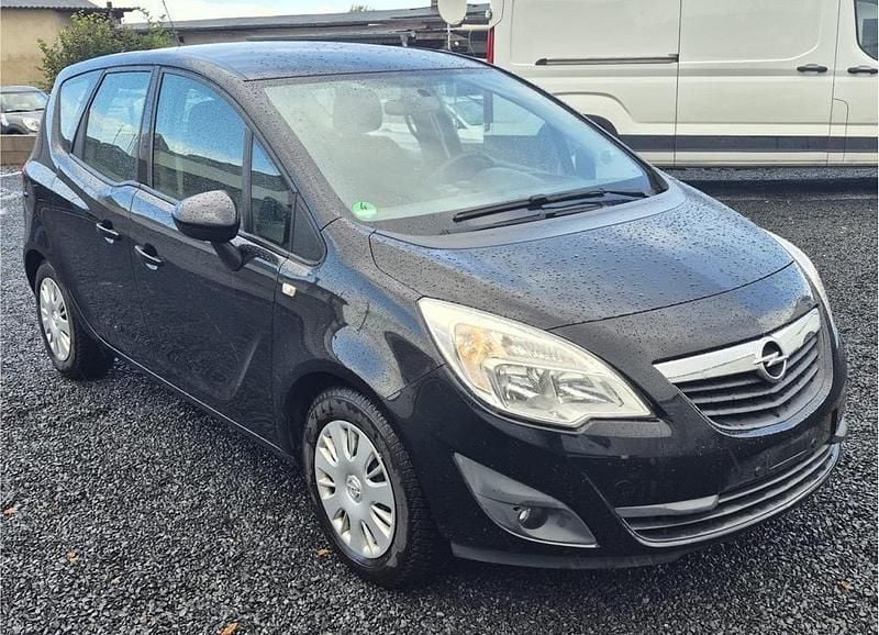 Schwarz Gebraucht 2010 Opel Meriva Edition Van / Kleinbus | 2.800 € (Superpreis) - Bild 1/4