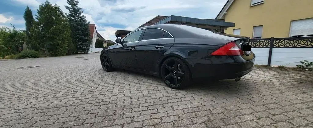 Gebraucht Mercedes CLS320 224 PS (164 kW) 2009 Schwarz Coupé