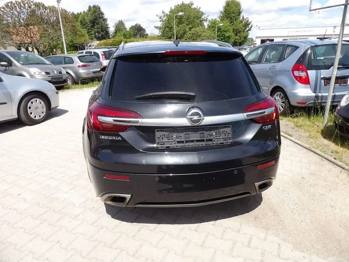 Gebraucht Opel Insignia OPC 325 PS (239 kW) 2014 Karbonschw graphitschw midnigh Kombi