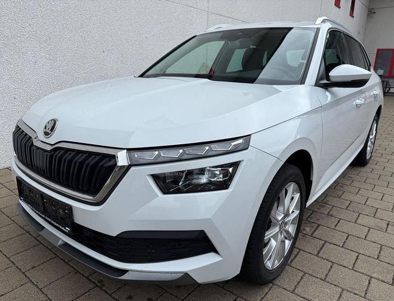 Weiß Gebraucht 2020 Skoda Kamiq Ambition SUV | 16.290 € (Fairer Preis) - Bild 1/4
