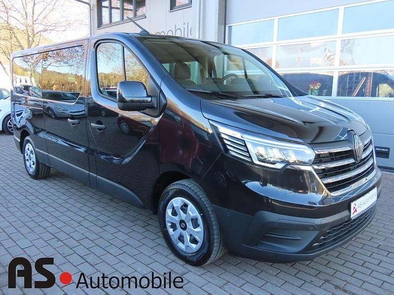 Schwarz Neu 2025 Renault Trafic Van / Kleinbus | 37.990 € (Superpreis) - Bild 1/4
