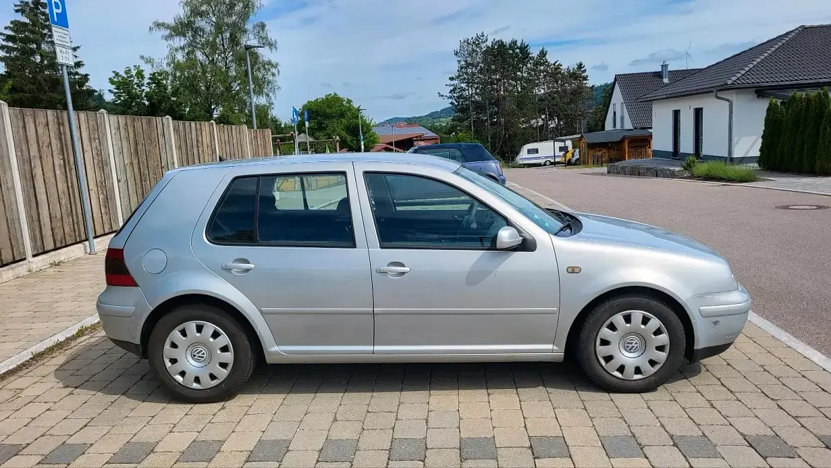 Gebraucht VW Golf III 101 PS (74 kW) 1998 Silber Limousine