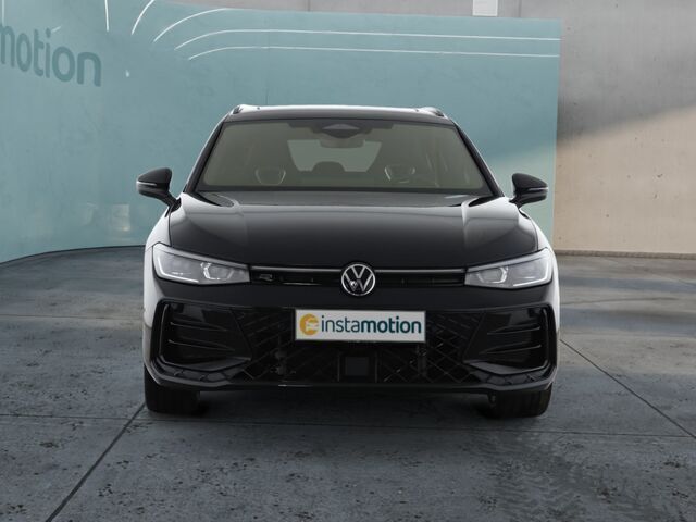 Gebraucht VW Passat R 272 PS (200 kW) 2024 Schwarz Kombi