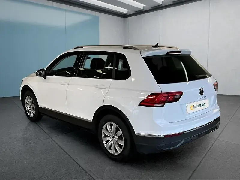 Gebraucht VW Tiguan 150 PS (110 kW) 2022 Weiß SUV