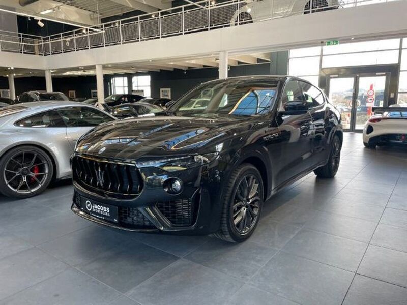Schwarz Gebraucht 2022 Maserati Levante SUV | 75.900 € - Bild 1/4
