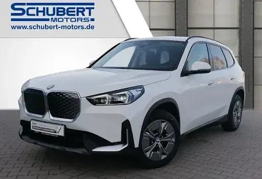 Gebraucht BMW iX1 Performance 150 kW (204 PS) 2025 SUV