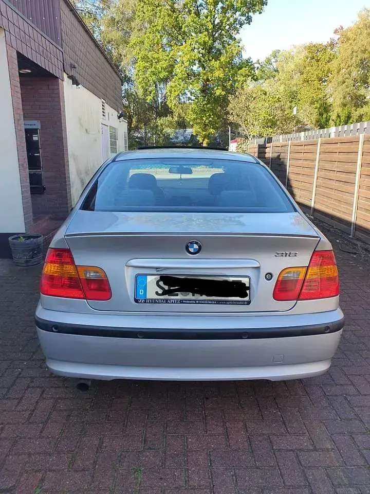 Gebraucht BMW 318 143 PS (105 kW) 2003 Limousine