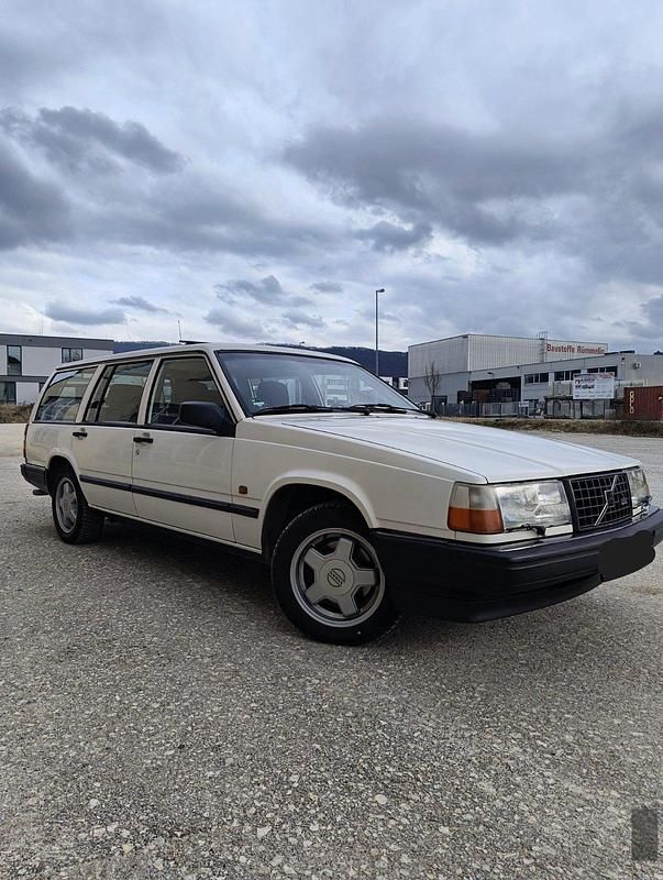 Gebraucht Volvo 940 170 PS (125 kW) 1991 Weiß Kombi