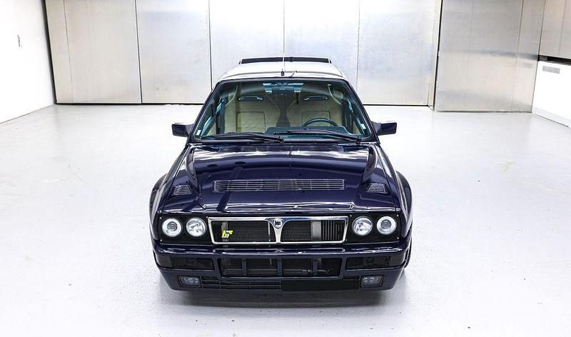 Gebraucht Lancia Delta 218 PS (160 kW) 1994 Blau Kleinwagen