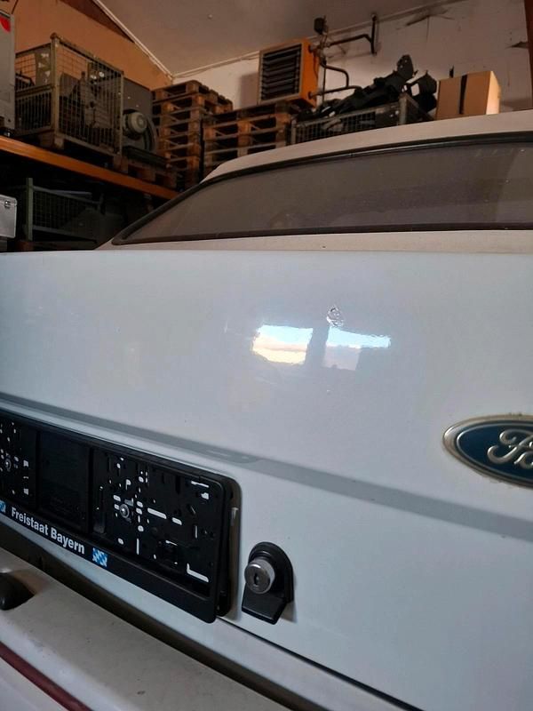 Gebraucht Ford Escort Cabriolet 90 PS (66 kW) 1987 Weiß Cabrio