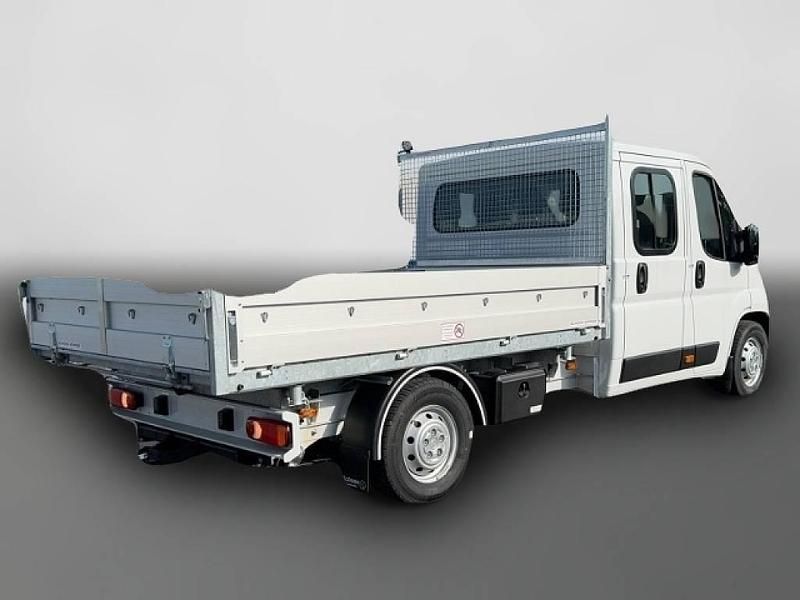 Gebraucht Opel Movano 165 PS (121 kW) 2024 Weiß Van