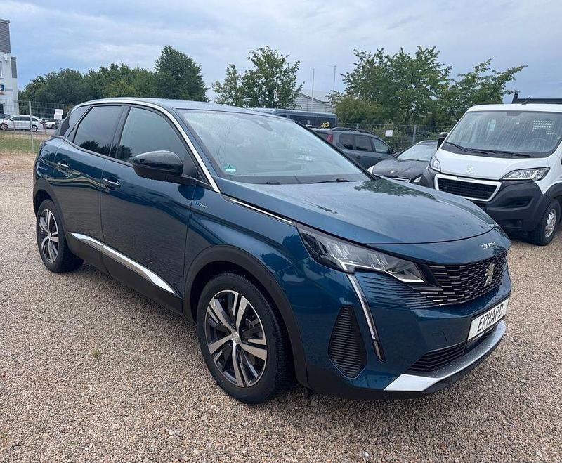 Blau Gebraucht 2022 Peugeot 3008 Allure SUV | 25.990 € (Fairer Preis) - Bild 1/4